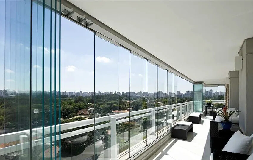 White Glass Cam Balkon